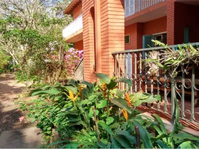 Casa com terreno à venda em Playas de Areguá, Central 4