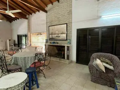 Country estate for sale in Villeta, Central 4