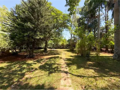 Casa com quintal à venda em Villeta, Central 4