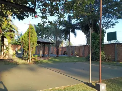 Casa quinta en venta sobre Av. Monday, Km 9, Presidente Franco 4