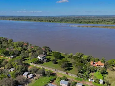 Casa quinta en venta sobre el Río Paraguay en Remansito 3
