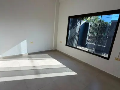 Casa reformada de 3 dormitórios no Bairro Don Bosco 3