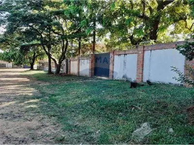 Casa residencial-comercial en venta en San Lorenzo 2