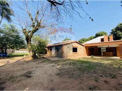 Casa residencial-comercial en venta en San Lorenzo 4
