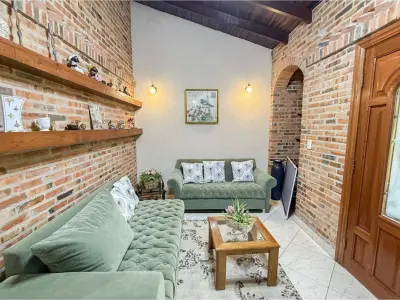 Casa rústica en venta en Lambaré, Mbachio II 3