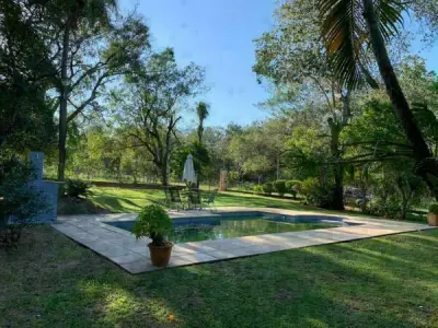 Casa semi-mobiliada à venda no centro de San Bernardino 3