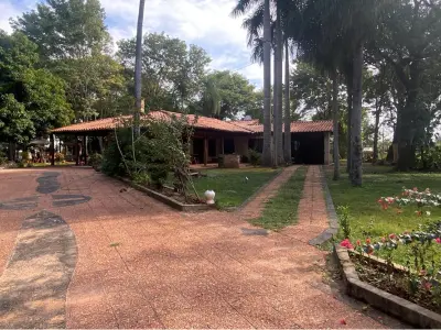House and 28-hectare land for sale in Itá 4
