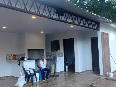 Casa de campo com piscina no Barrio Caaguazú, Ñemby 4