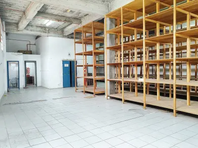 Centro de Distribuição à venda em Santa Librada, Assunção 3