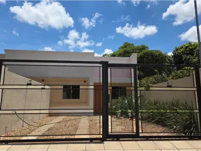 Chalet a estrenar en venta en Capiata, Rojas Cañada 3