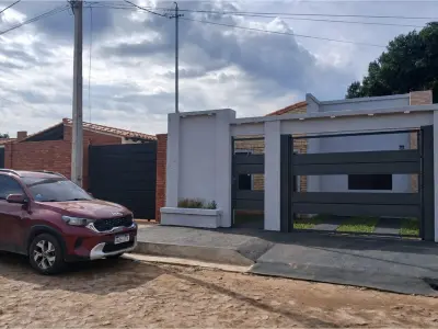 Chalet a estrenar en venta en Laurelty, Luque 4