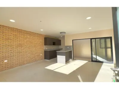 Chalet a estrenar en venta en Mora Kue, Luque 4