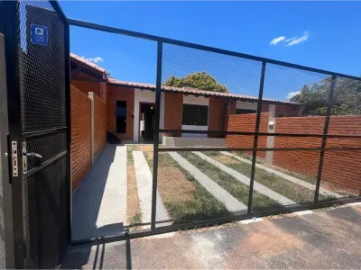 Brand new 2-bedroom house for sale in Picada 4