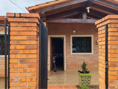 Chalet en venta en esquina en Villeta, Takuruty 4