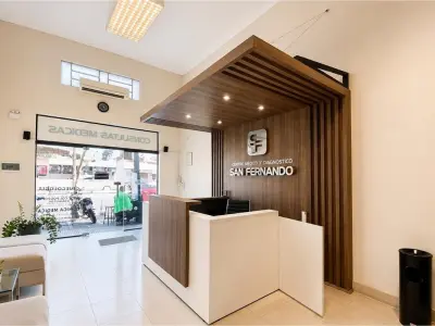 Equipped clinic for rent in Fernando de la Mora 3