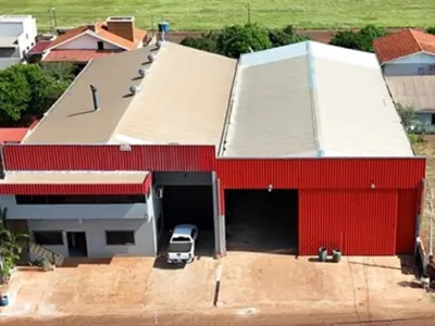 Complexo comercial à venda com galpões, apartamento e escritório 2