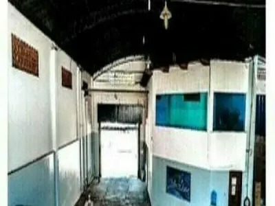 Complexo comercial à venda em Villa Elisa — galpões com escritórios e operadora de água 2