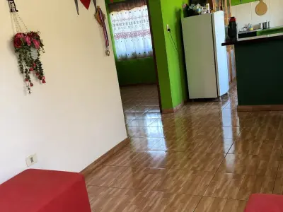 Complexo com galpão, salão comercial e apartamento em Ciudad del Este 4