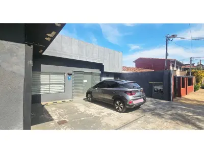 Consultation room for rent in Herrera, Asunción 5