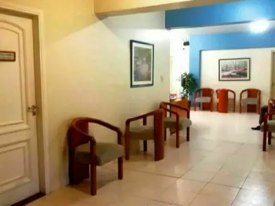 Consultorio en venta en Ciudad Nueva, Asunción — 20 m² con cochera 4