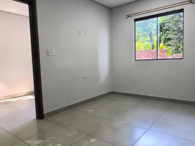 Departamento a estrenar en alquiler en Caacupé 4