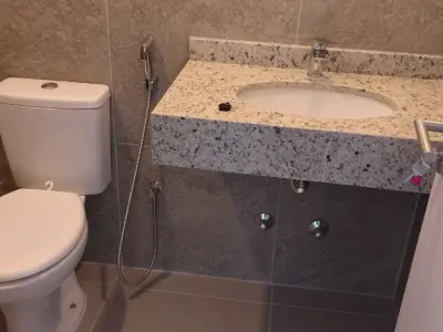 Apartamento novo para alugar em San Antonio, Assunção 4