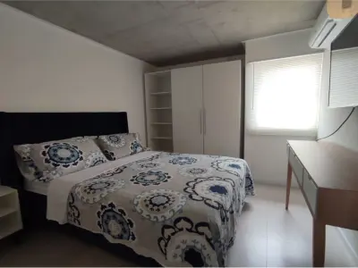 Furnished 2-bedroom apartment for rent in Altavida 4