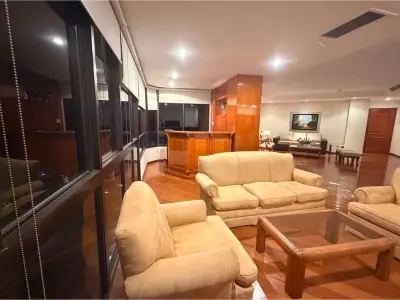 Apartamento mobiliado para alugar em Lambaré, edifício L'Excellence 3