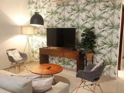 Departamento amoblado en alquiler en Las Carmelitas, Asunción 2
