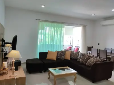 Apartamento mobiliado para alugar no PH Costa Verde, Encarnación 3