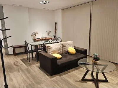 Apartamento mobiliado à venda no Complejo Lambaré 4