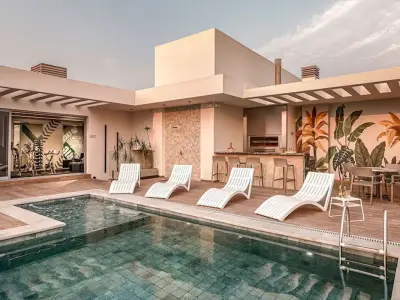Departamento amoblado en venta en Houze, Las Lomas 3