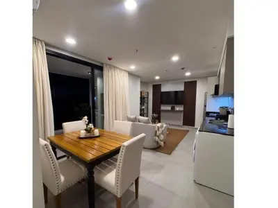 Departamento amoblado en venta en Las Mercedes, Asunción 2