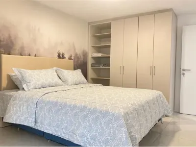 Apartamento mobiliado à venda em Surubi'y 3
