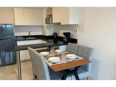 Apartamento mobiliado à venda em Surubi'y 4
