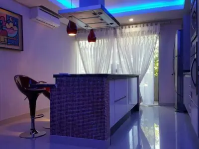 Apartamento mobiliado à venda com vista ao lago, Ciudad del Este 2