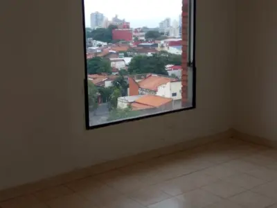 Amplo apartamento para alugar no centro de Assunção 4