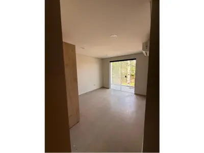 Apartamento de 1 dormitório para venda novo em Fernando de la Mora 4