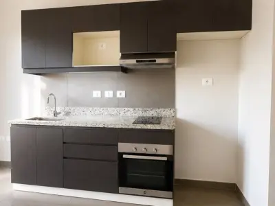 Apartamento de 1 quarto com varanda e churrasqueira em Laguna Grande, Fernando de la Mora 3