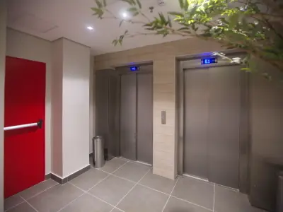 Apartamento de 1 dormitório à venda em Mburucuya, Assunção — Av. Santísima Trinidad 3