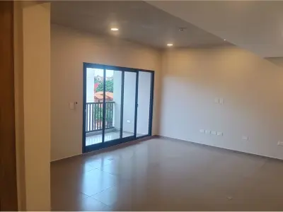 Departamento de 1 dormitorio en venta en Porta I Mariscal 4