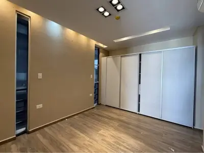 Apartamento de 2 dormitórios para alugar no Complejo Residencial Lambaré 3