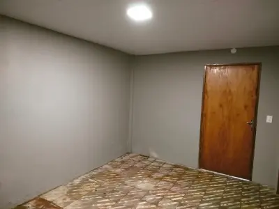 Apartamento de 2 quartos para alugar no centro de Presidente Franco 2