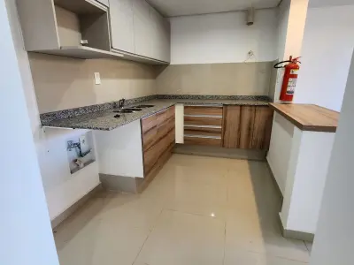 Departamento de 2 dormitorios en alquiler en San Carlos, Ñemby 3