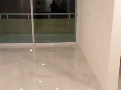 Departamento de 2 dormitorios en venta en Complejo Altamira Surubí-i, Mariano Roque Alonso 3