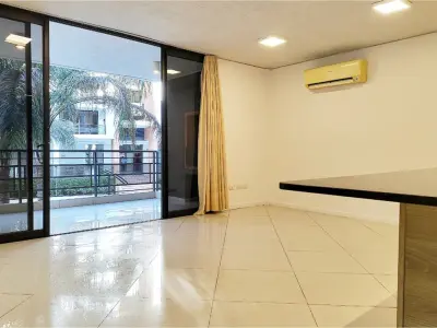 Apartamento de 2 quartos à venda em Santa Ana 3