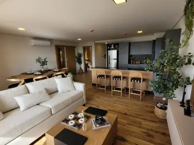 Apartamento com 2 suítes no Edifício Albor, na Molas López 2
