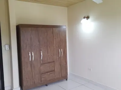 3-bedroom apartment for rent in Gloria María, Villa Elisa 4
