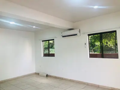 Apartamento de 3 quartos para alugar no Paraná Country Club, Hernandarias 4