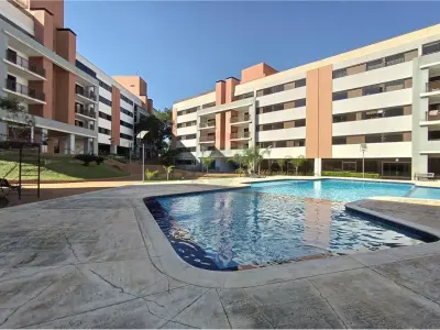 Apartamento de 3 dormitórios à venda em Ñemby 4